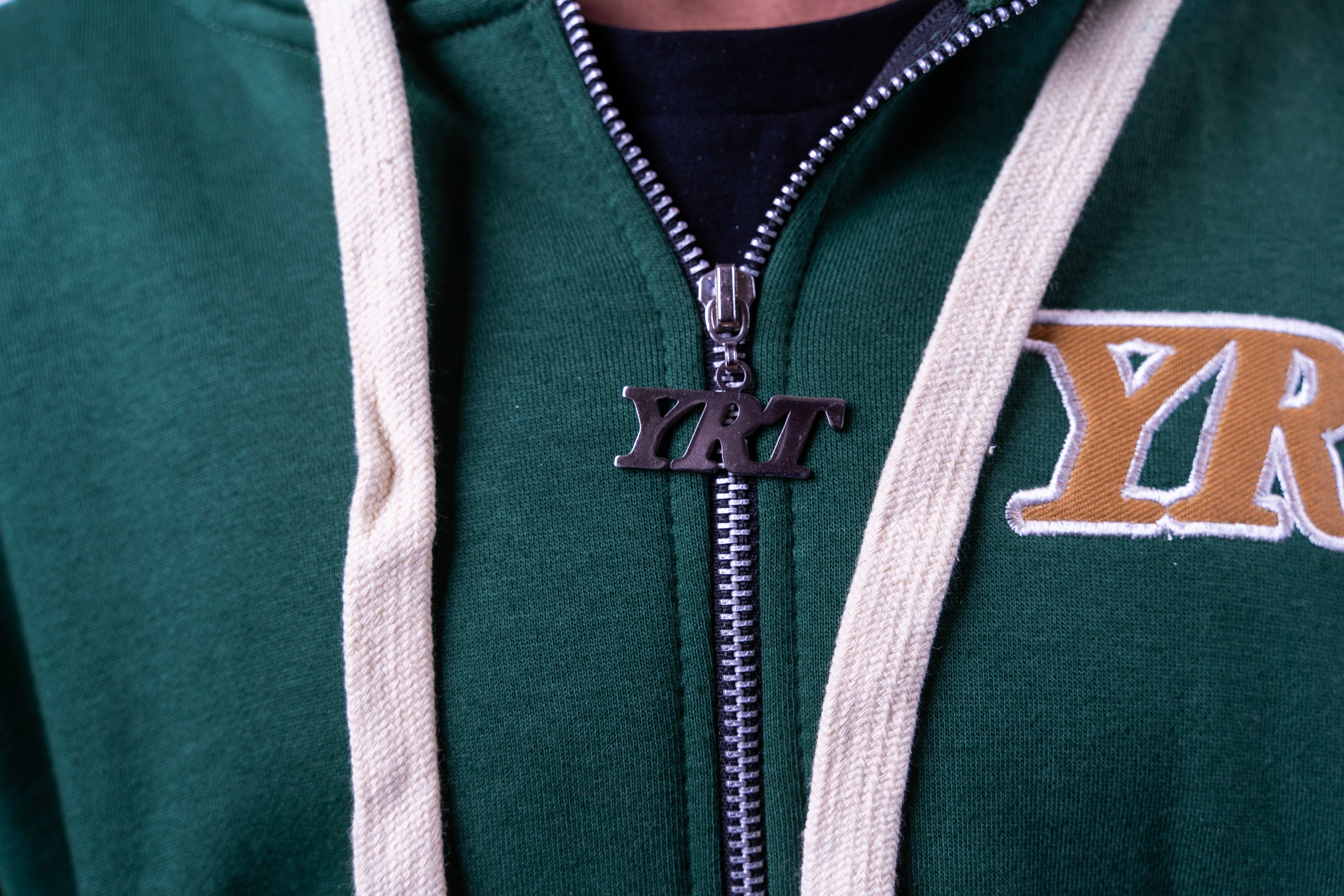 MEN'S GREEN YRT CARD'S YOU ARE DEALT SWEATSUIT